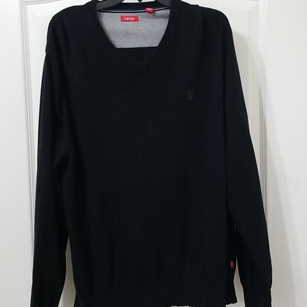 ⛱️Izod Black V-neck Sweater Size XXL